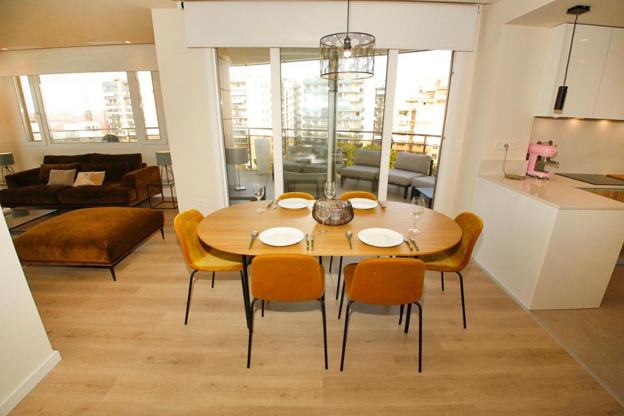 Lovely With Pool, Ac And A Great Terrace