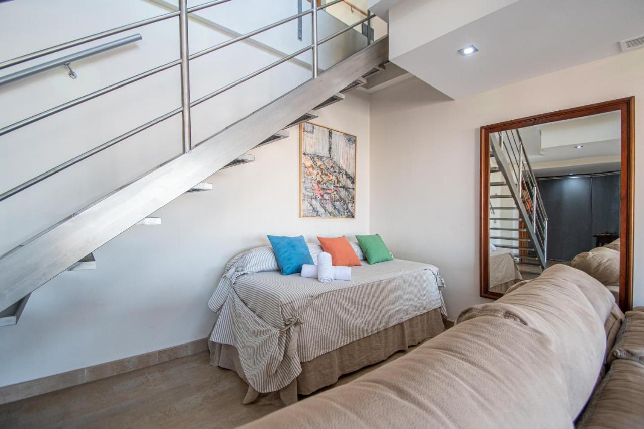 Apartment Loft Space - Time In