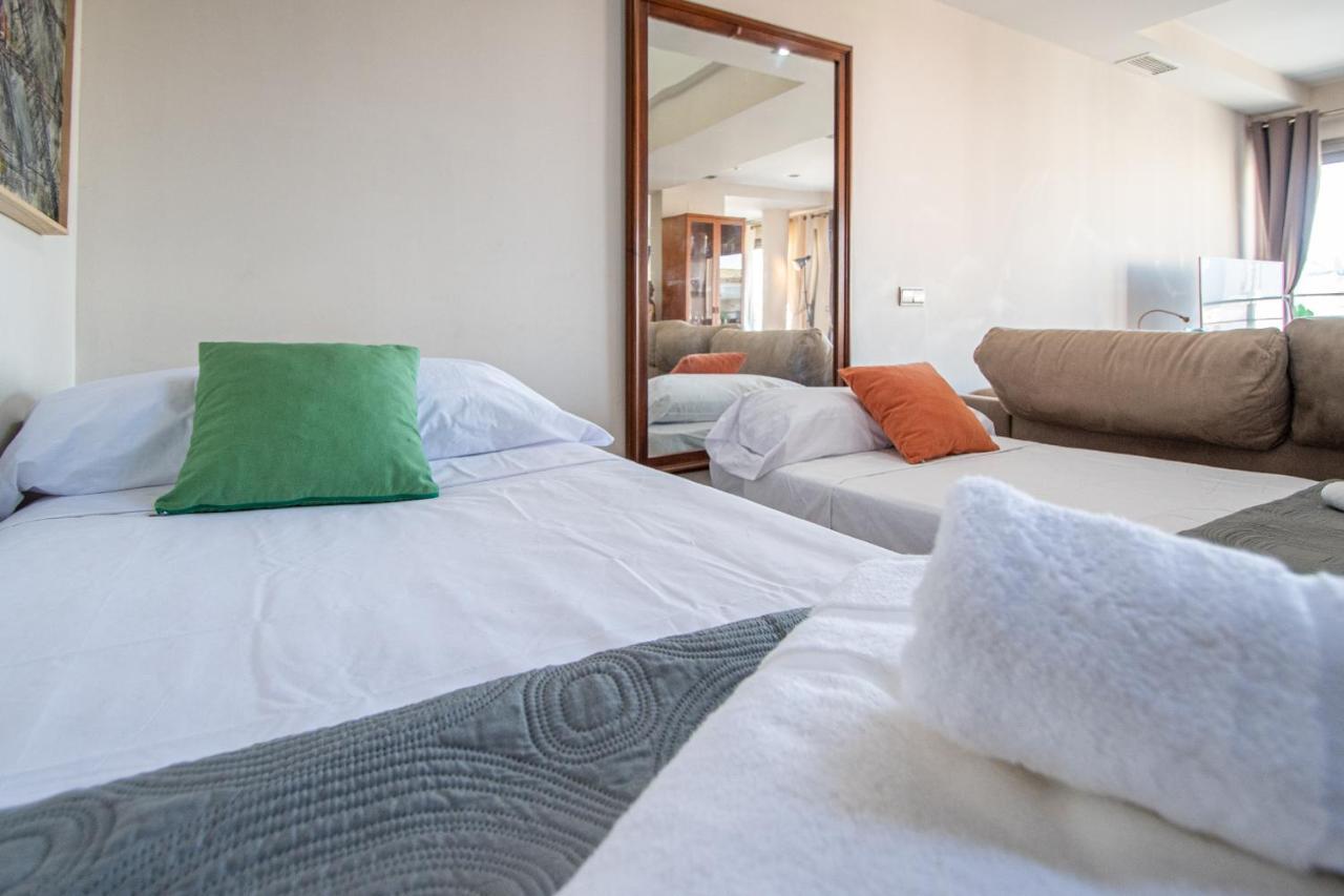 Loft Space - Time In Apartment Cadiz