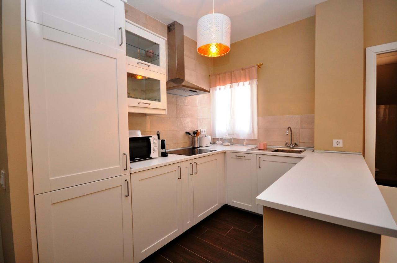 Apartamentos En Puerto Sherry Junto Al Mar, Solo Para Familias Y Parejas Apartment