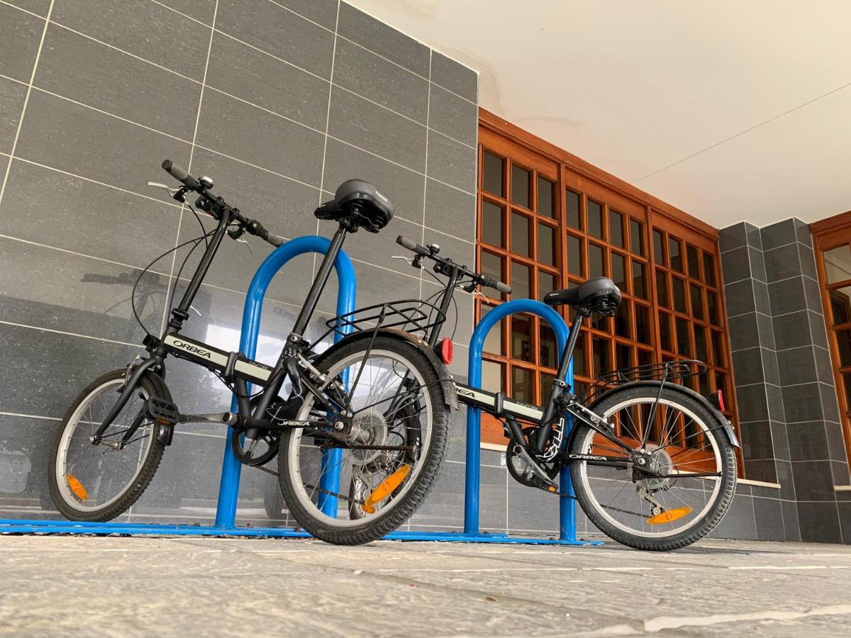 Santillana Vistas Mar, Parking, Tablas De Surf Y Bicicletas *