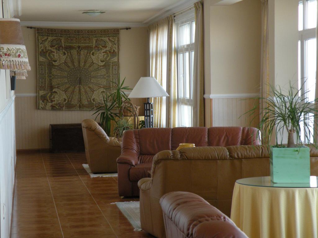 Hotel Rompeolas 2*