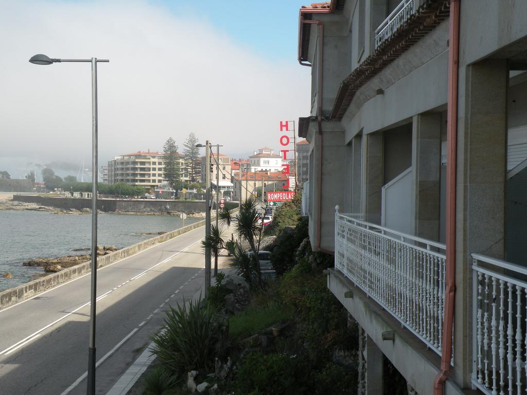 Rompeolas Hotel Baiona