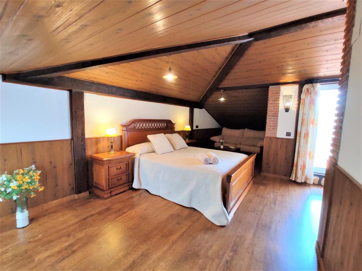 Chalet Adosado En Holiday home *