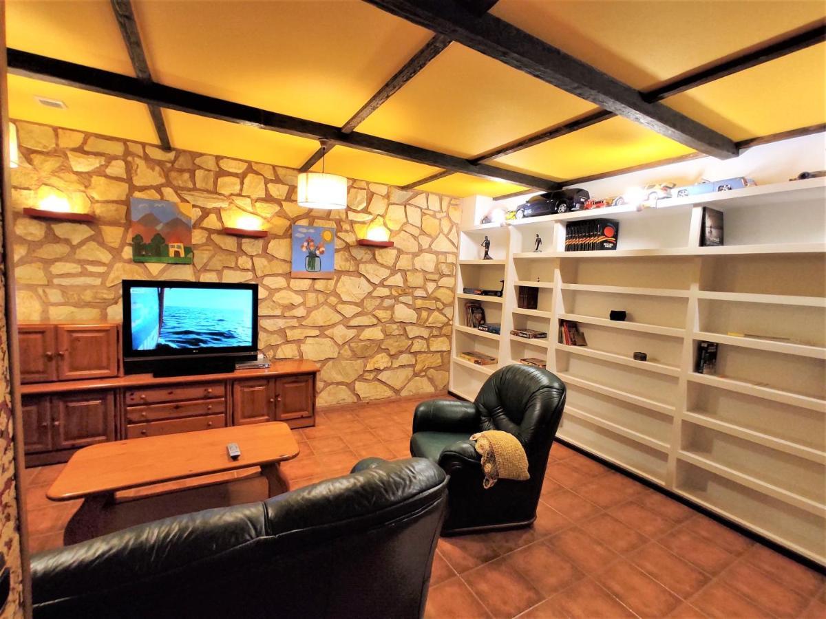 Holiday home Chalet Adosado En *