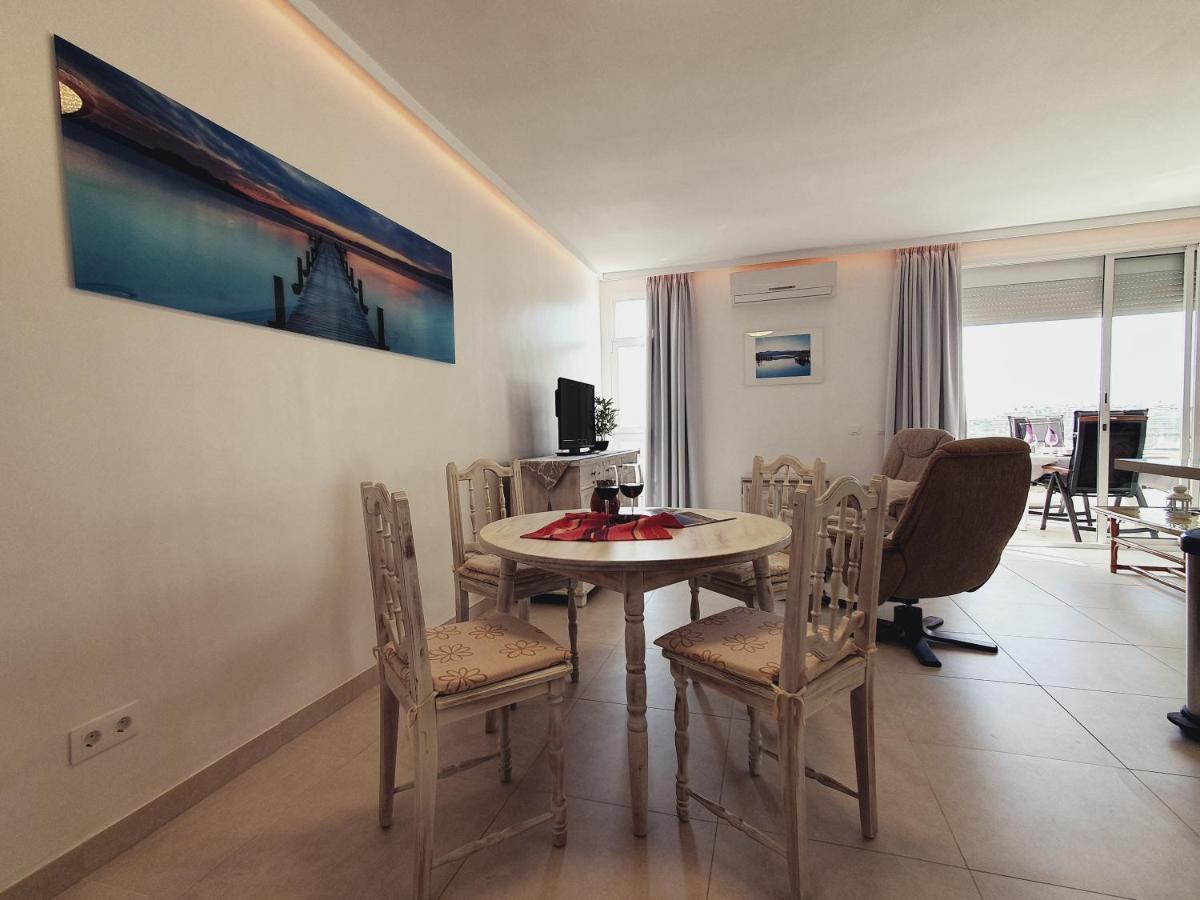 Apartamento Elegant And Spacious With Sea Vieuw