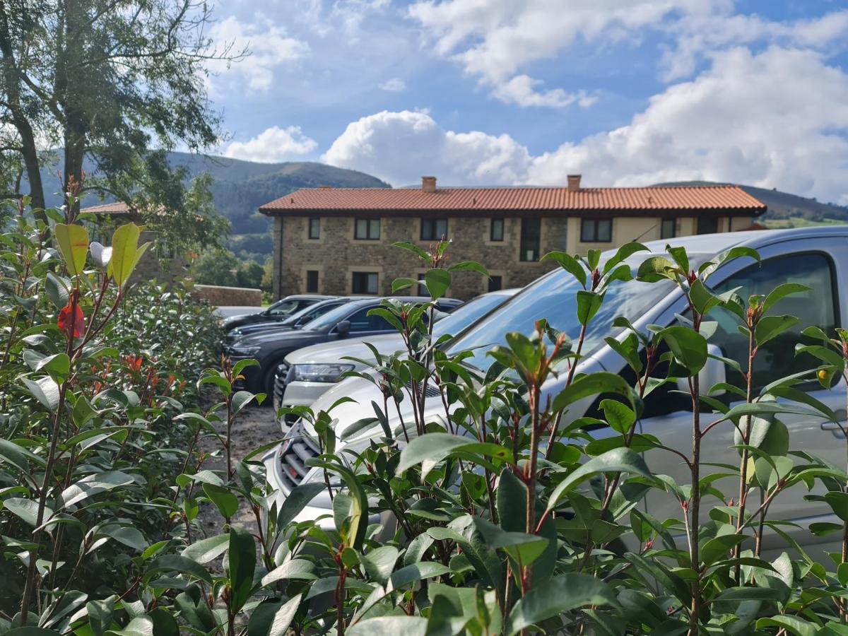 Complejo Rural El Cerradon Country house *