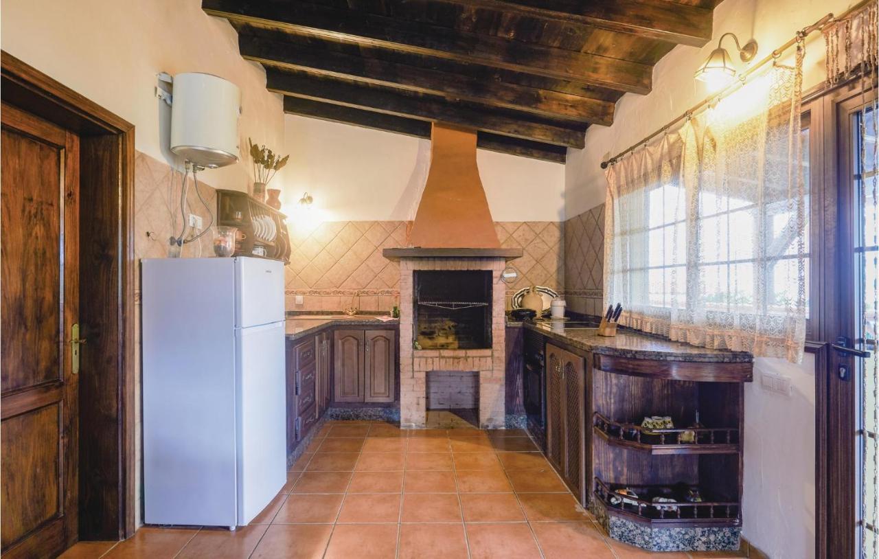 2 Bedroom Amazing In Holiday home