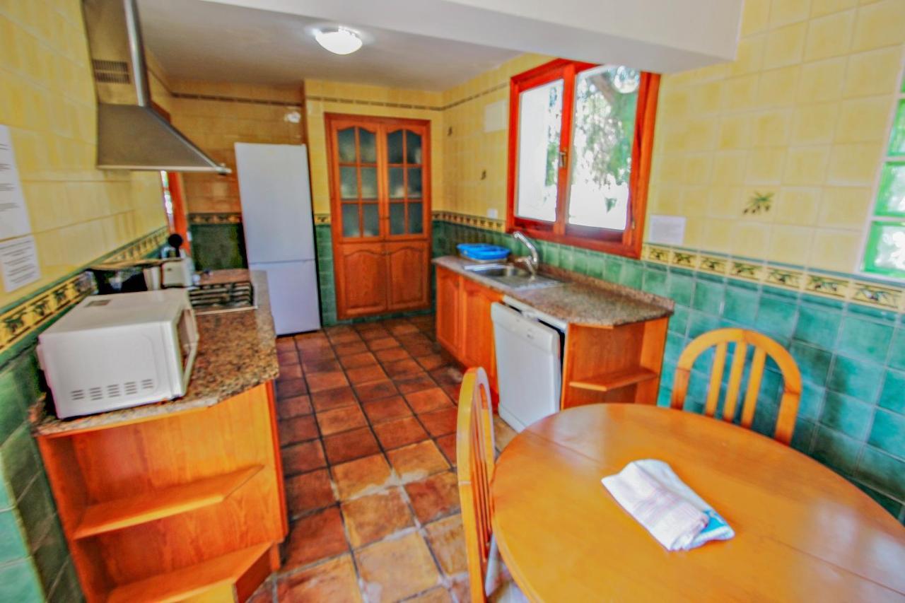 Villa Colibri - Modern, Well-equipped With Private Pool In *