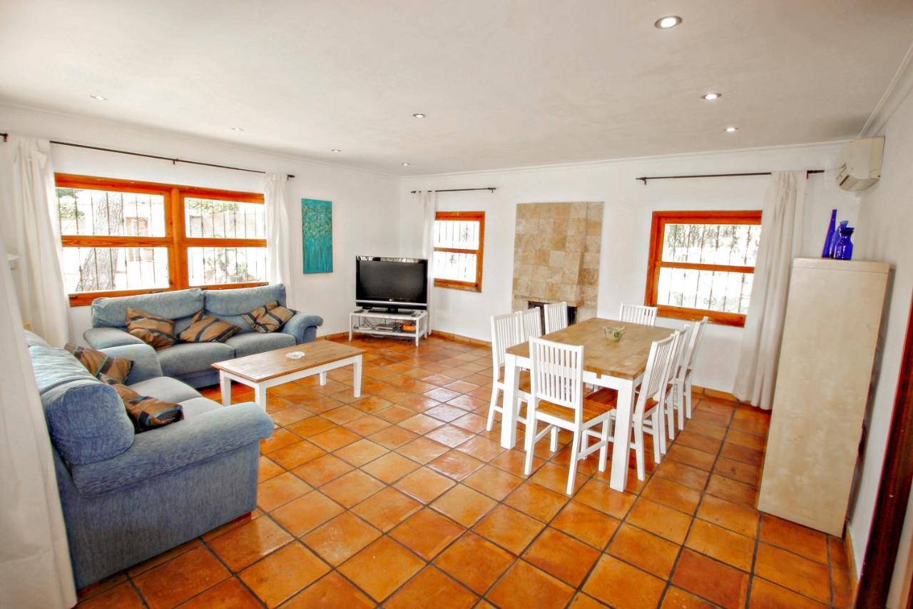 Colibri - Modern, Well-equipped With Private Pool In Moraira