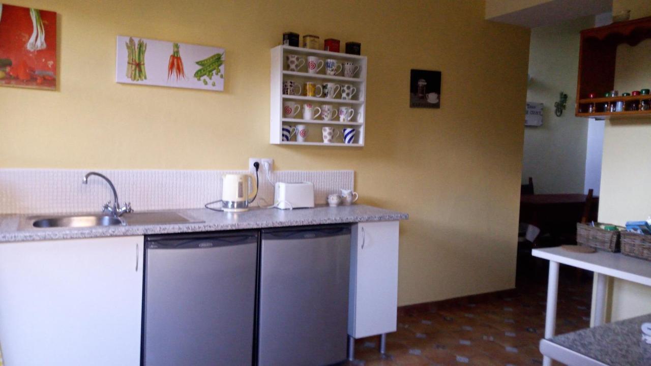 Charming 2-bedroom With Garden In Apartment