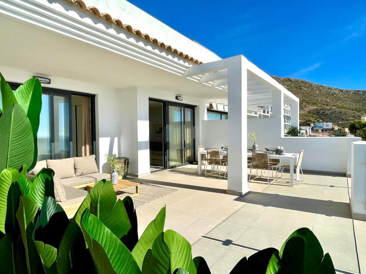 Apartment Bayview -superb Luxurious Sea View Penthouse With Private Hot Tub By Solrentspain Benalmadena