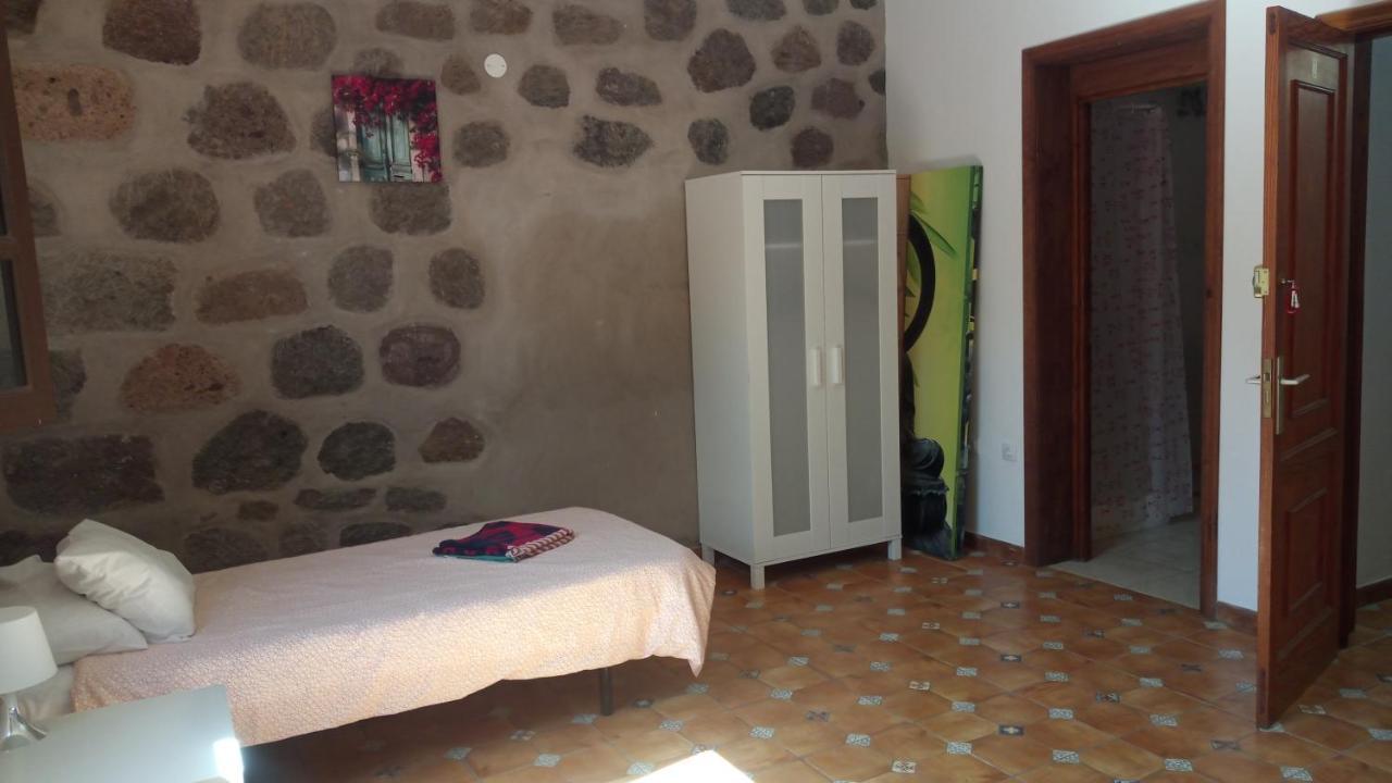 Charming 2-bedroom With Garden In Apartment