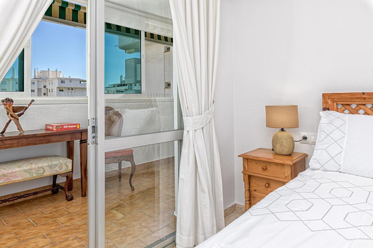 Immaculate 3-bed In * Fuengirola