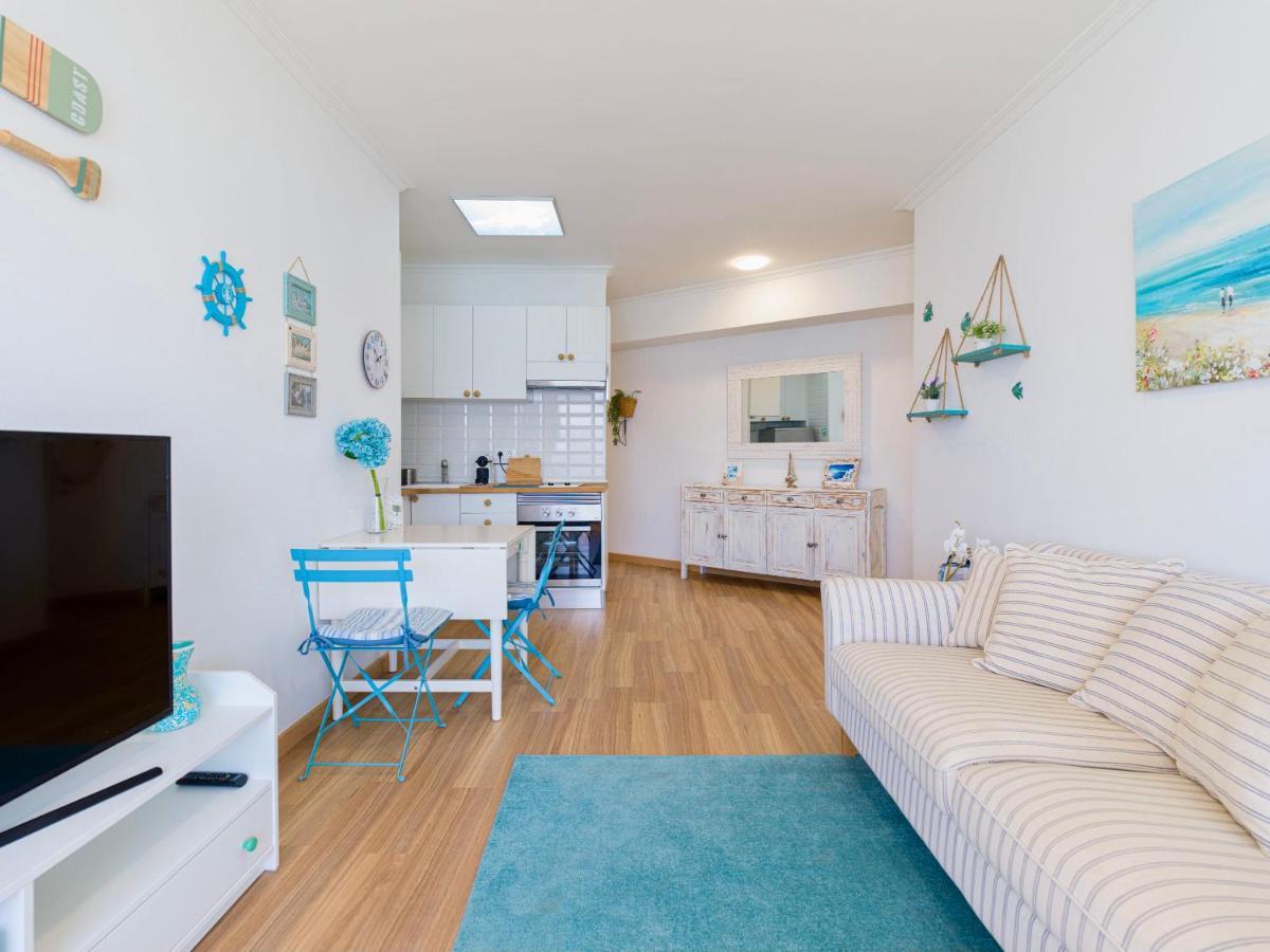 2 Bedrooms & Spectacular Views In Part Of Canteras *