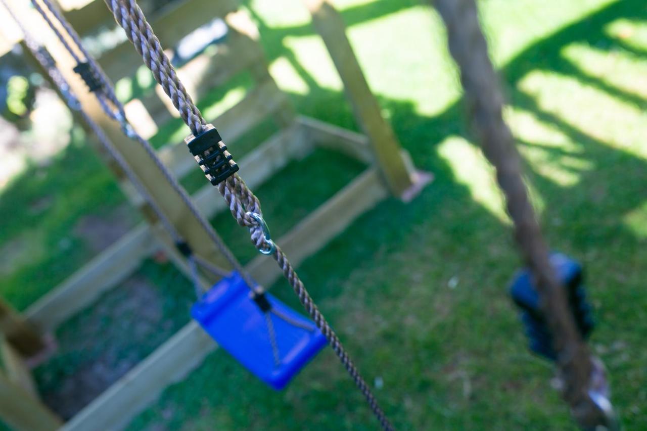 Lujosa Con Barbacoa, Chimenea Y Zona De Juegos Infantil Cehegín