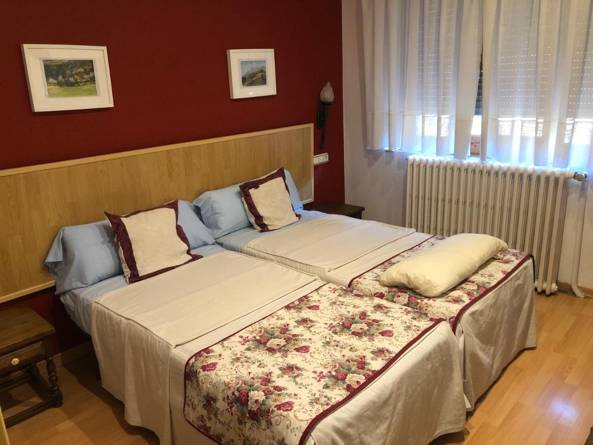 Guest house Escartin