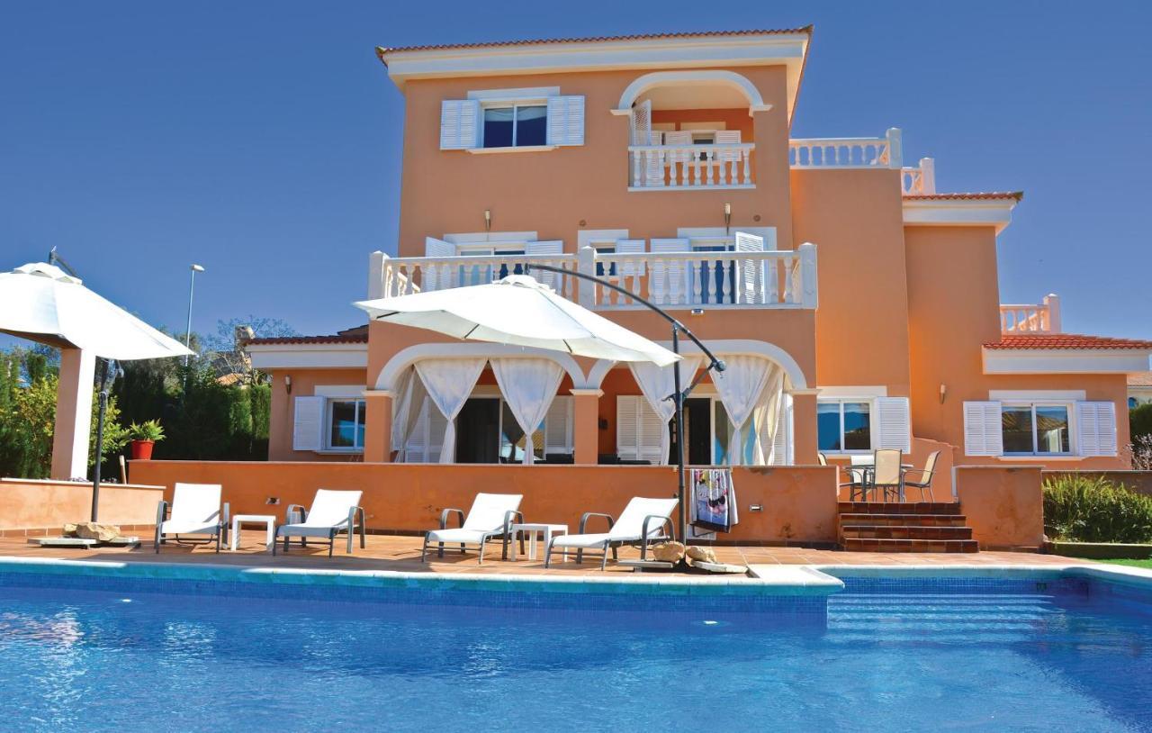 Сasa de vacaciones Beautiful In Lluchmajor With Kitchen Sa Torre