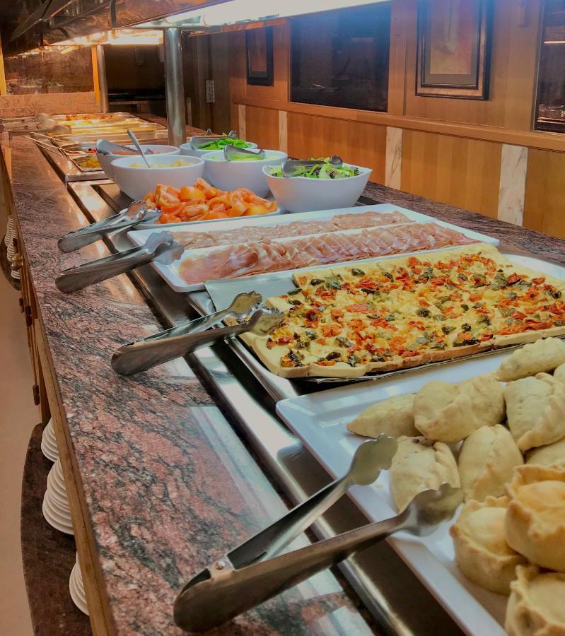 Hotel Amoros 3*