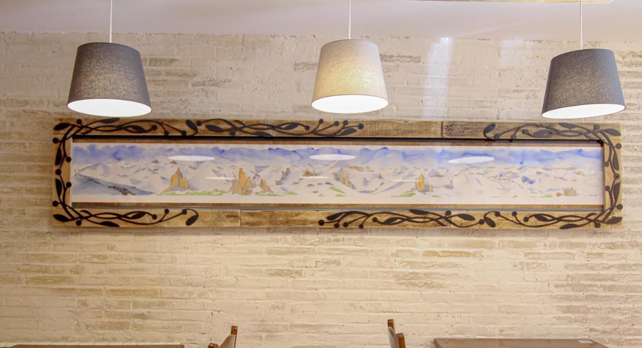 Refugio De Bujaruelo Hostal