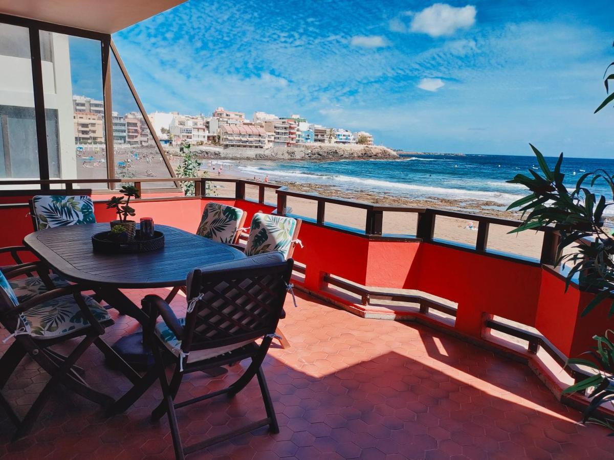 Front Line With Fantastic Terrace. *