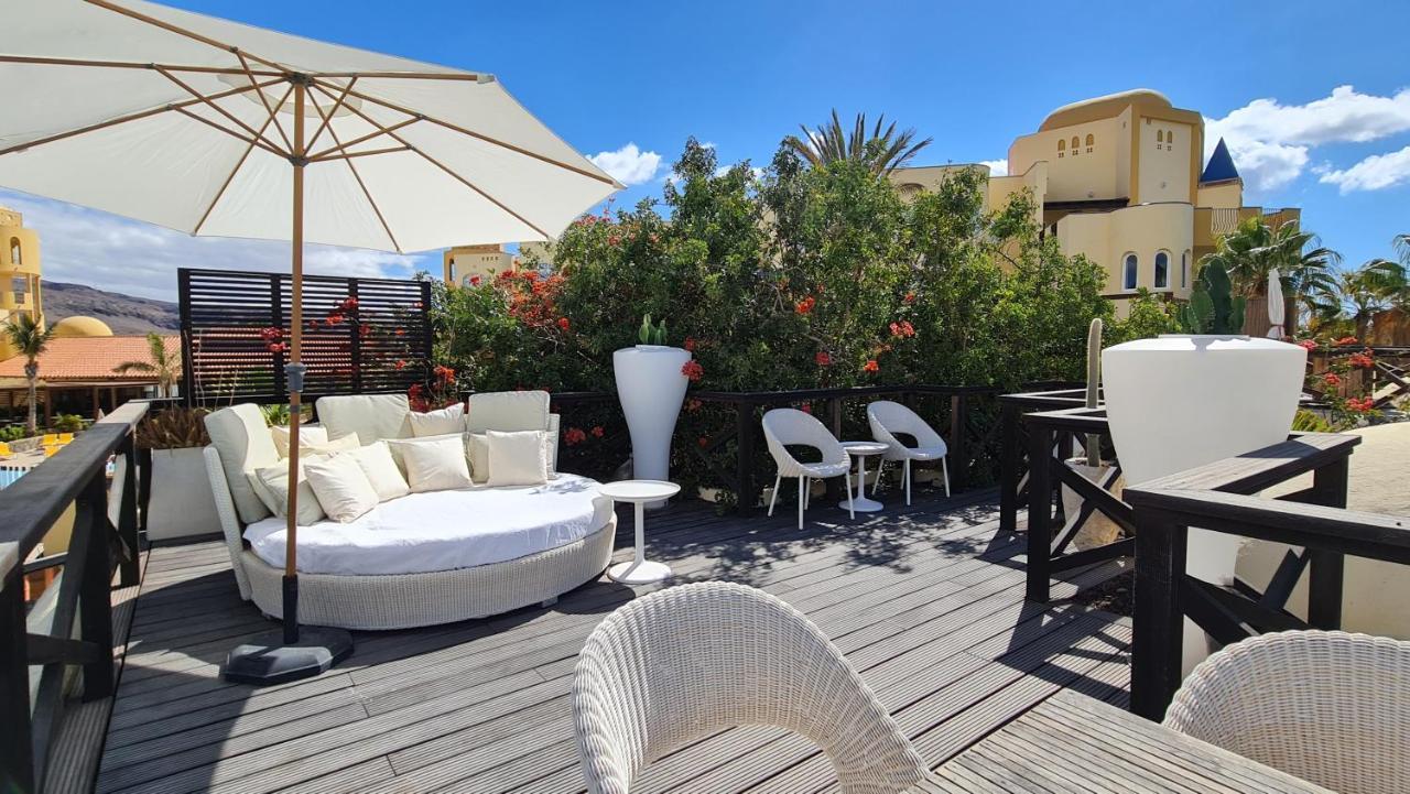 Designer With Incredible Views On Of The * Playa del Águila