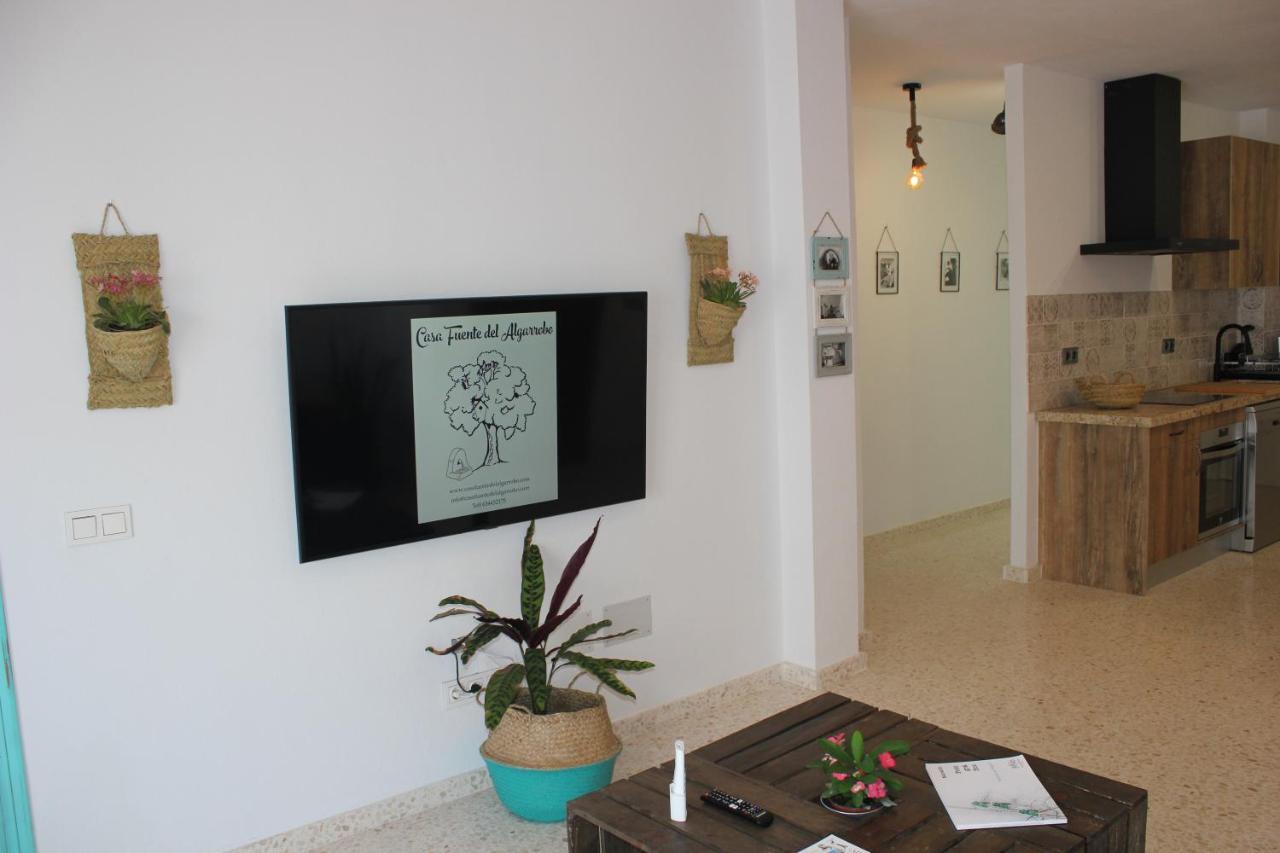 Casa Mixa Con Decoración Estilo Industrial Apartamento *