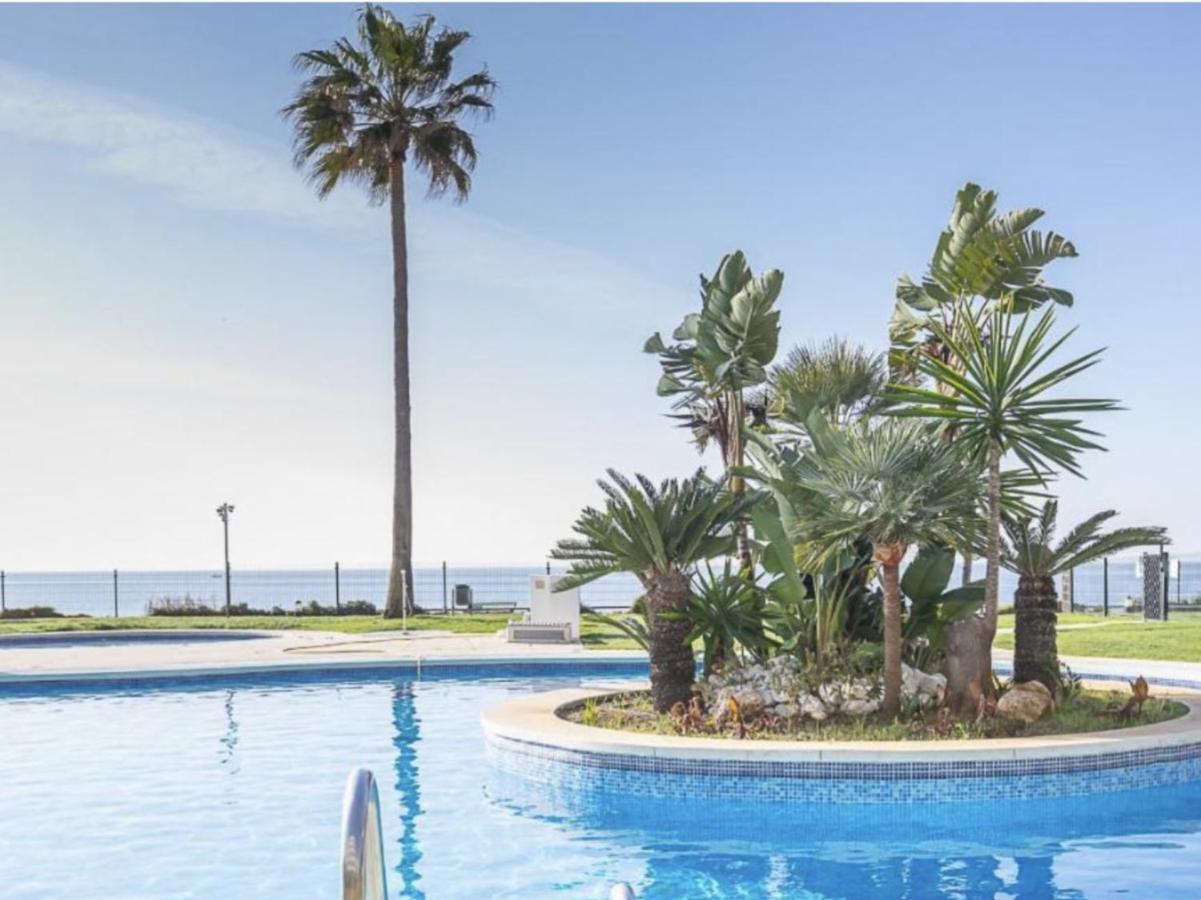 Apartment Mi Capricho Beachfront- 3-7 With Sea Views Sitio de Calahonda