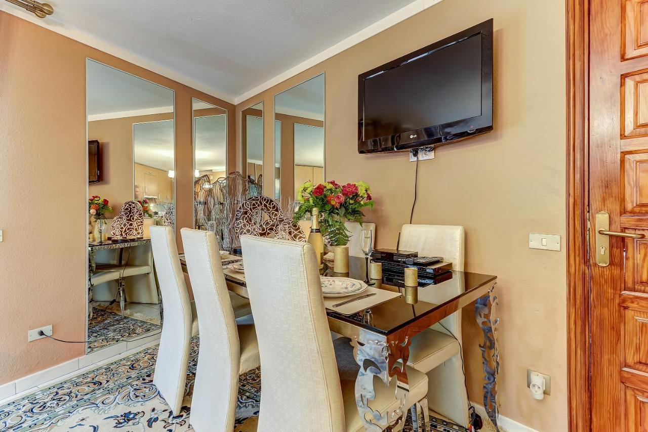 Apartment Mordelliya Private Jacuzzi