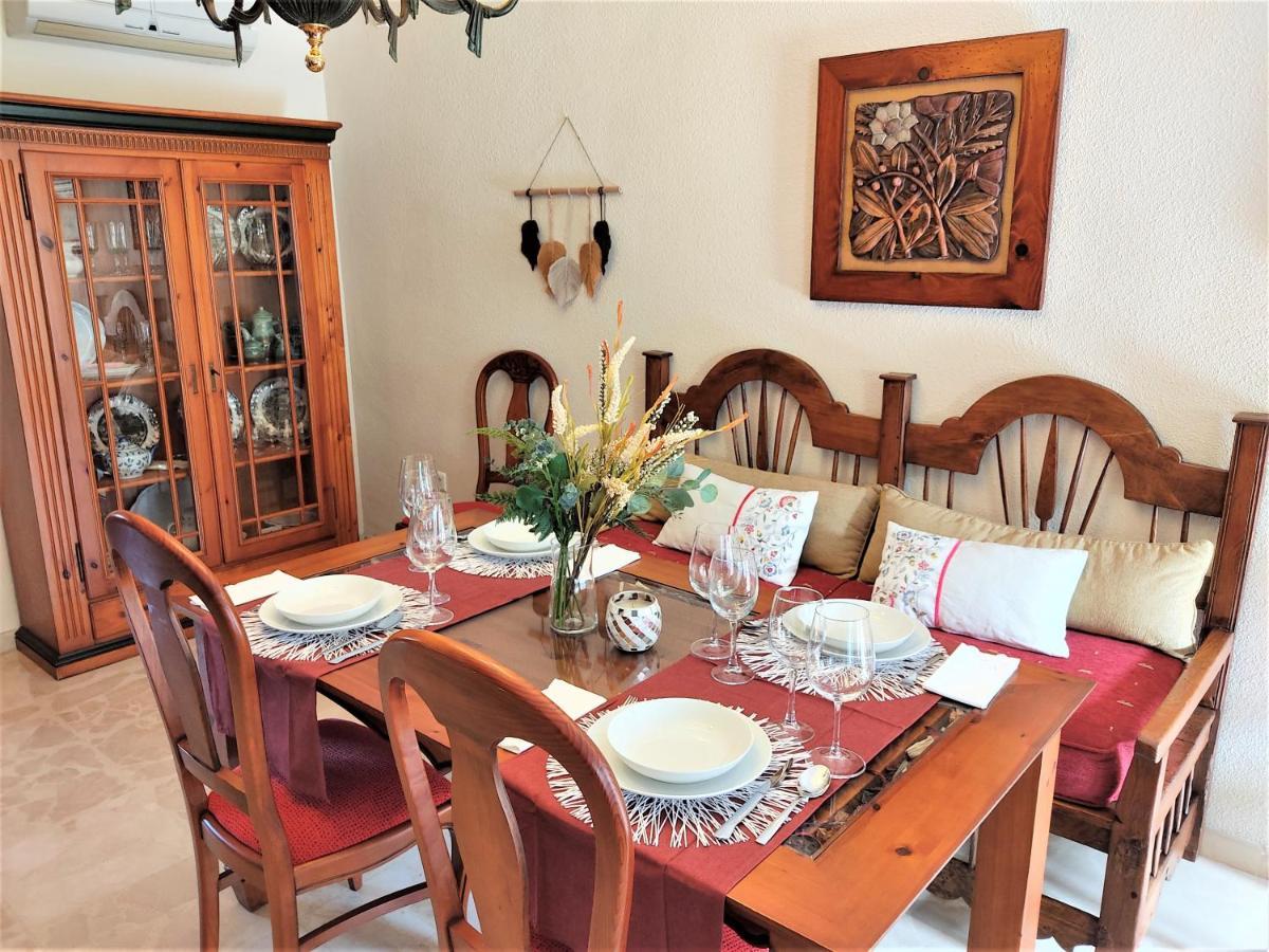 Chalet Adosado En Torre Del Mar