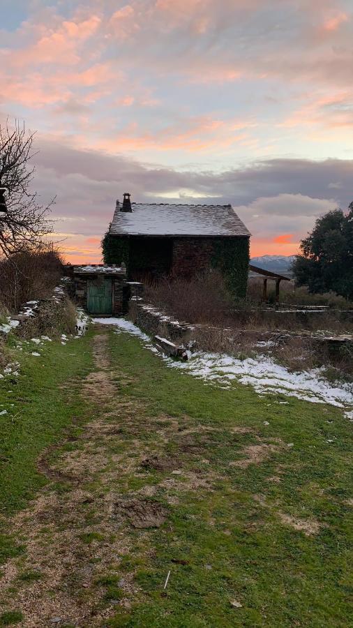 Chalet El Cuento De La Encina. Un Espacio Sentir