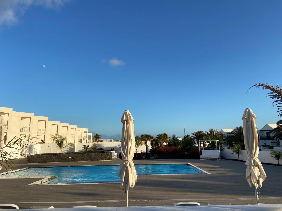 Apartamento Piso tranquilo,piscina comunitaria.Zona turística Costa Teguise