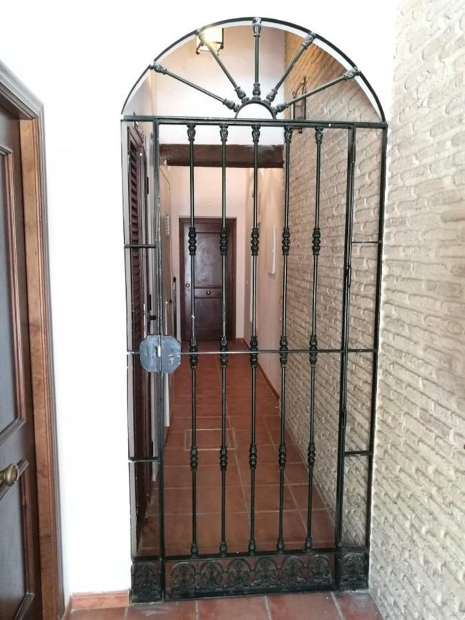 Apartamento Trianabridgeviews ático Con Vistas Al Puente De Triana Calle Castilla 38 *