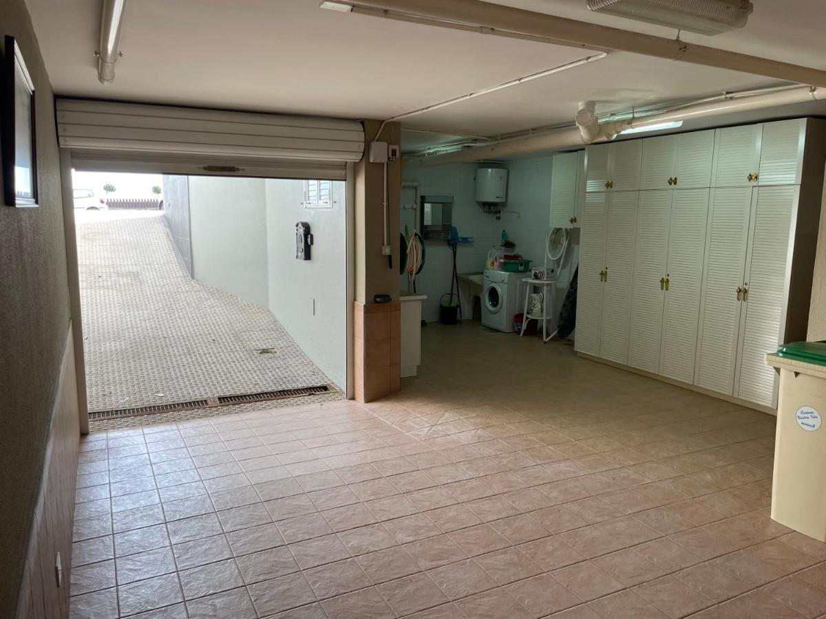 Apartamento Primera Línea De Playa: Vistas Al Mar