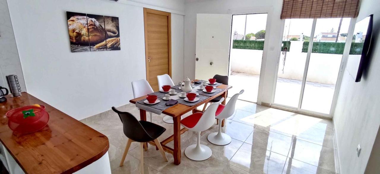 Casa Soleada Piscina Climatizada Y Privada Holiday home Santiago De La Ribera