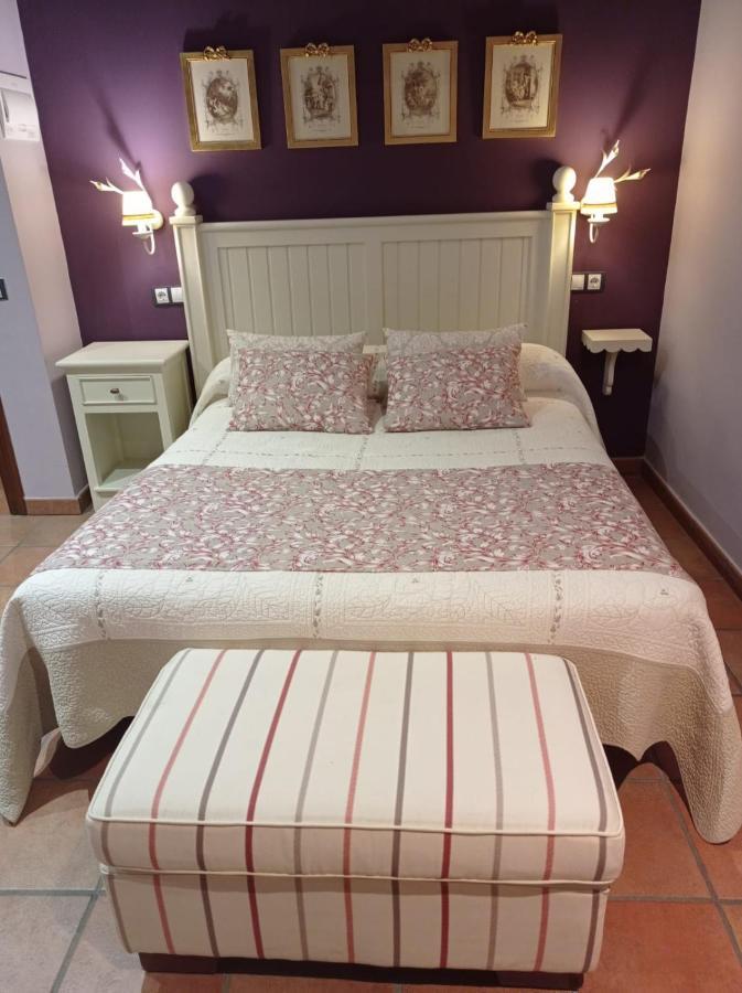 El Cuartel De Hotel *