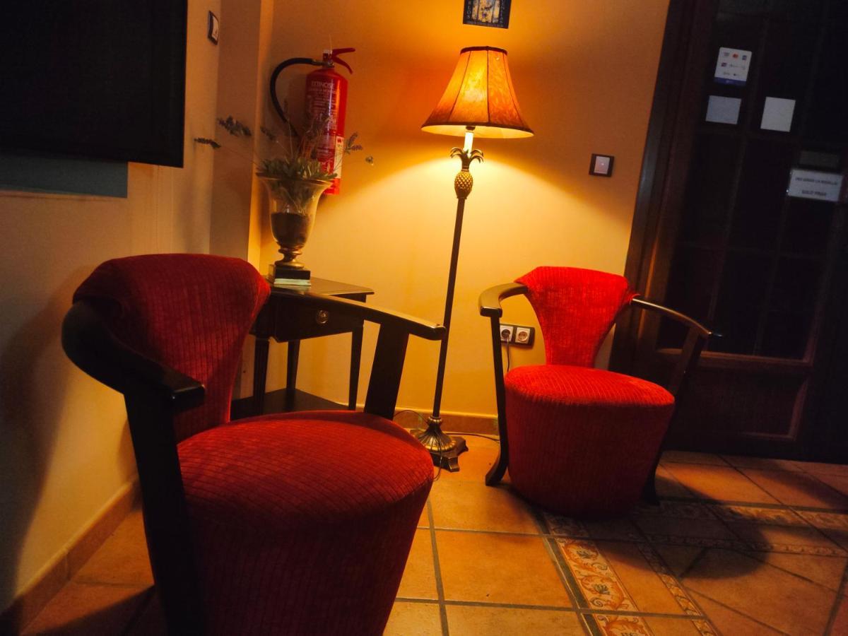 El Cuartel De Hotel