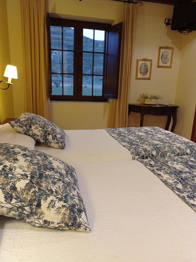 El Cuartel De Hotel *