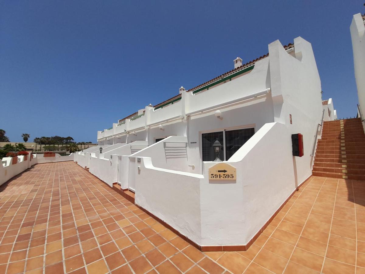 Apartment Parque Don Jose 390 *