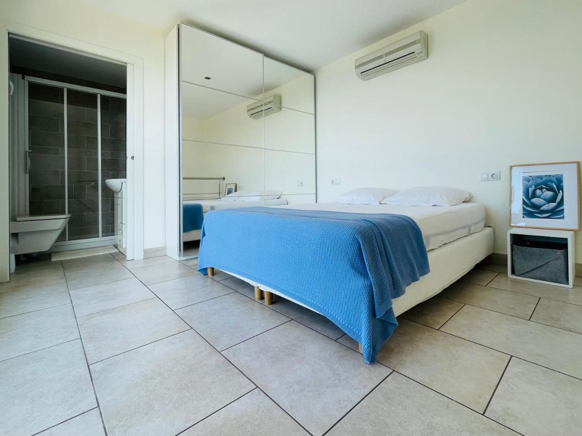 Apartamento M-aguilo - Apartamento Con Maravillosas Vistas Al Mar - Terraza - Wifi Rosas