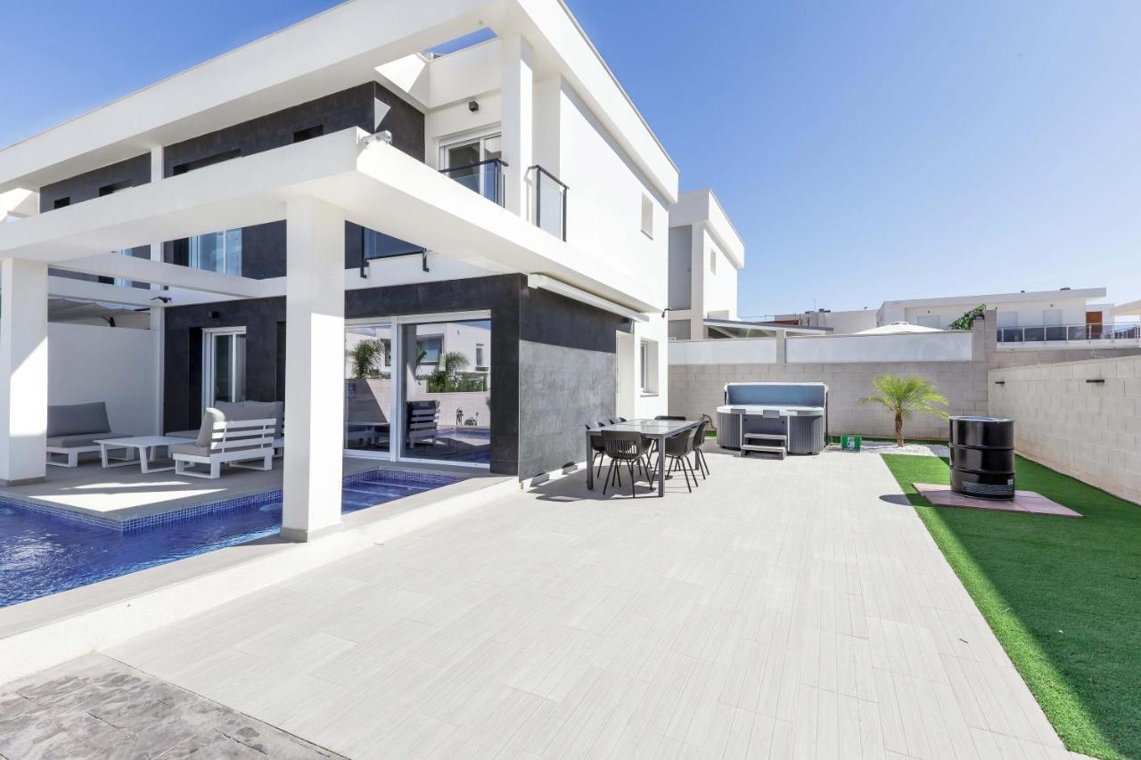 Casa Bos Dolpfin Wellness Luxury Entire Pool & Jacuzzi Gran Alacant Near Puerto Marino