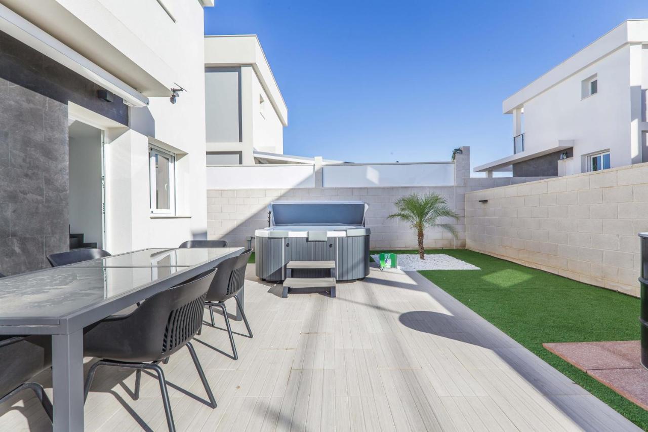 Villa Casa Bos Dolpfin Wellness Luxury Entire Pool & Jacuzzi Gran Alacant Near *