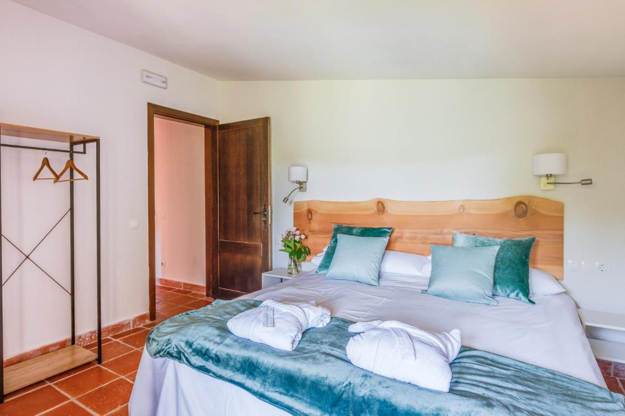 Hotel Masia Ventanell Luxury Near Barcelona La Llacuna
