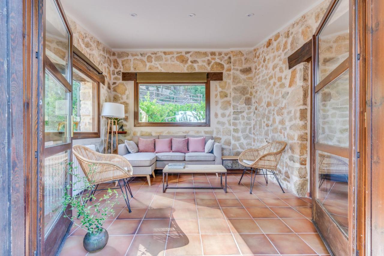 Masia Ventanell Luxury Near Barcelona La Llacuna