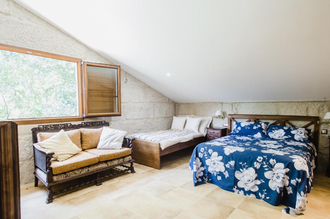 Villa Carballos Tomino