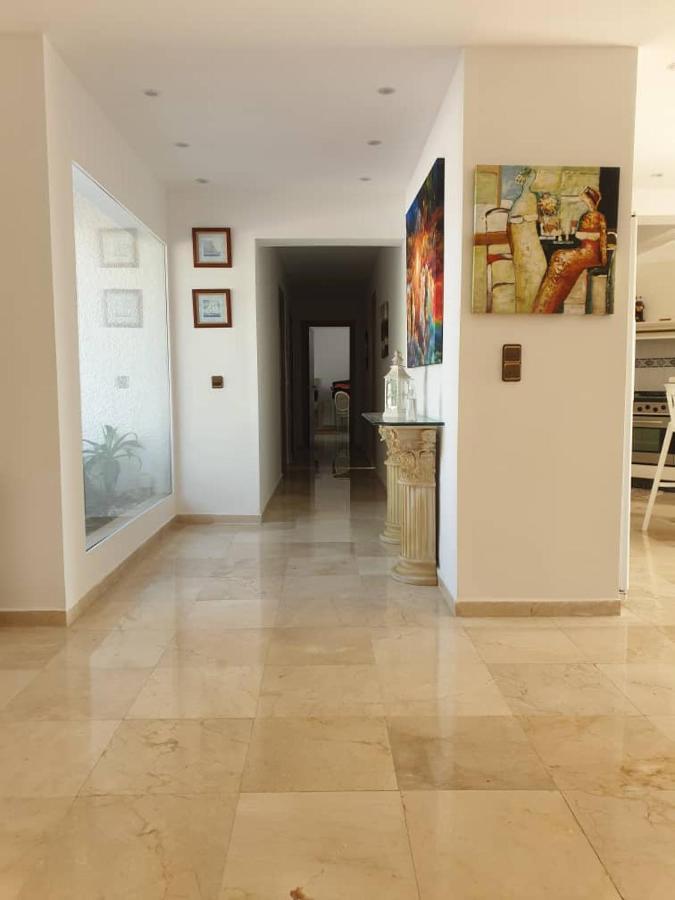 Villa De Luxe *