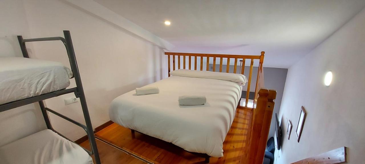 Apartment Atico Duplex Ginebra A Pie De Pistas
