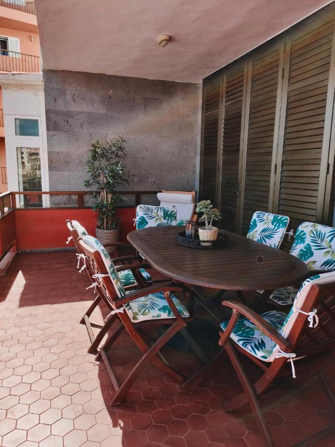 Front Line With Fantastic Terrace. *