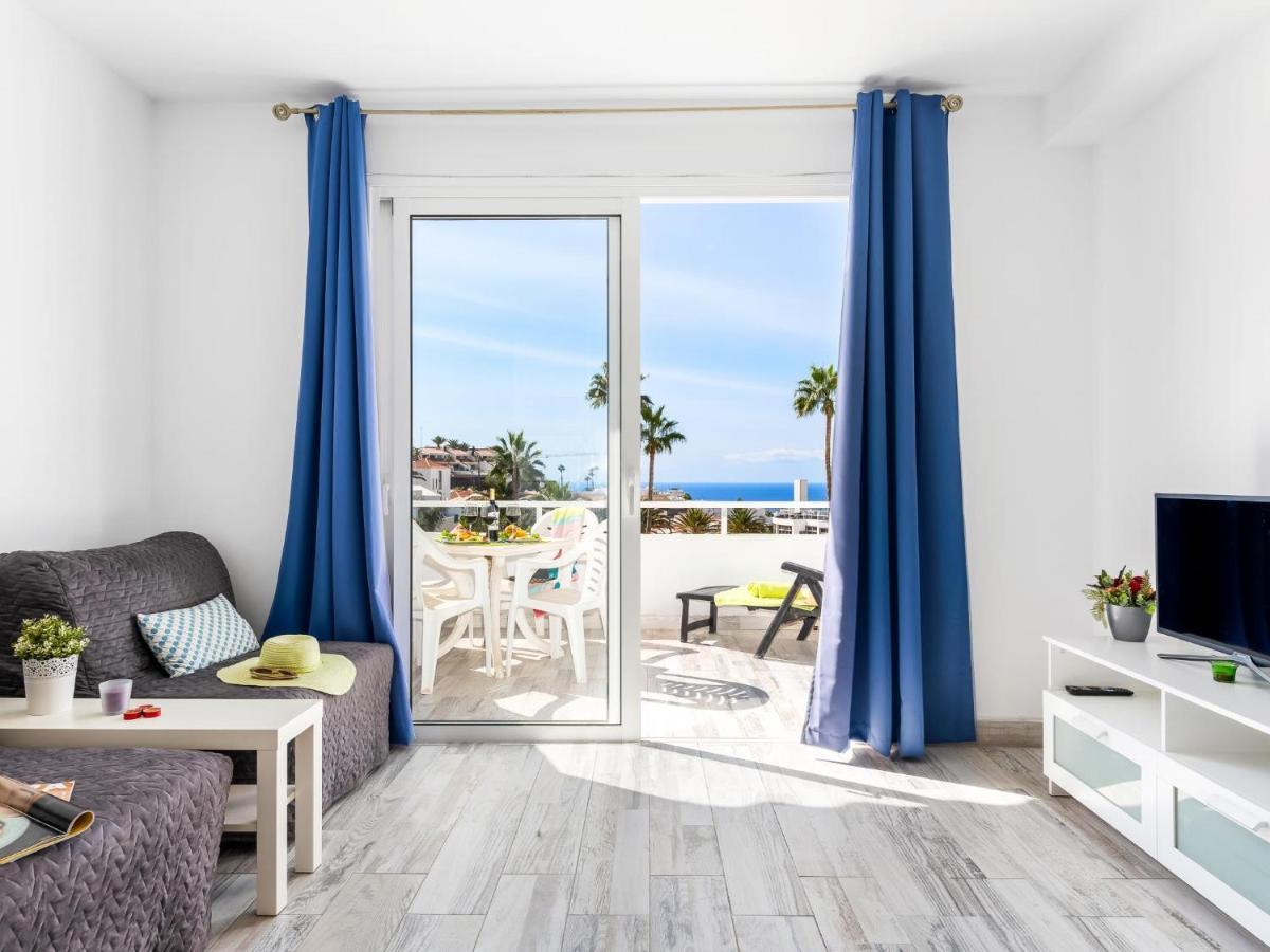 536b Cozy 1 Bedroom, Pool, Terrace, Sun Lounger *