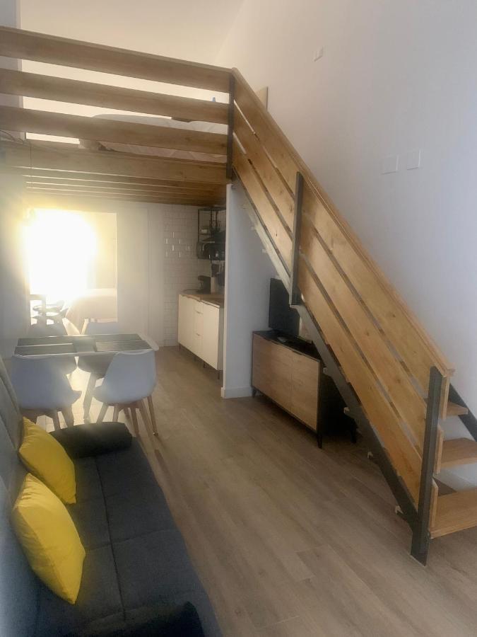 Apartment Puerta De 3 *